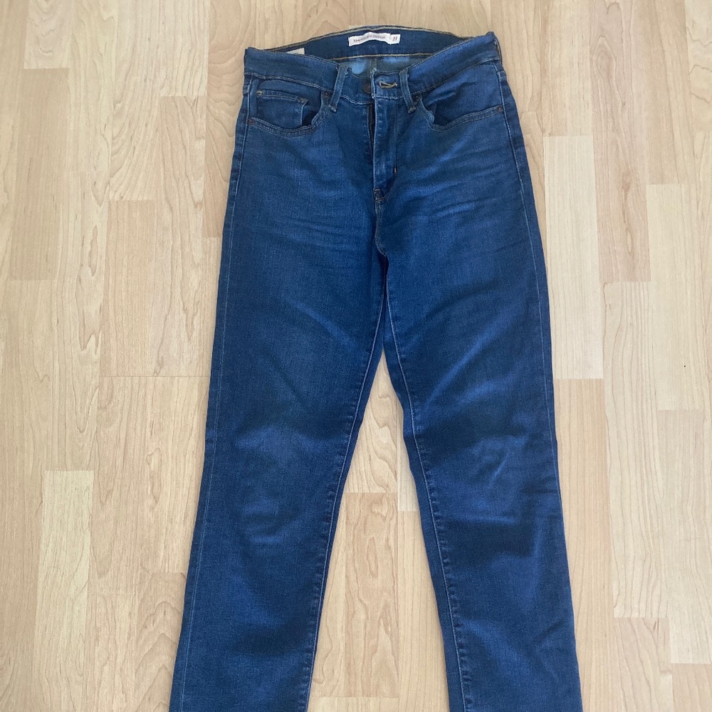 Levi’s 724 high rise straight jeans